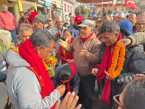 बनेपा–६ मा बसुन्धरा हुमागाईंको मतदाता भेटघाट कार्यक्रम सम्पन्न